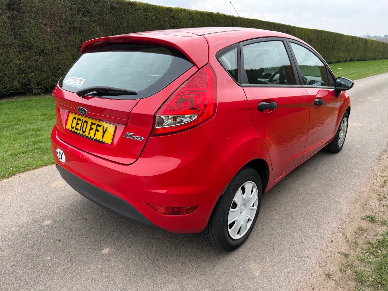 Used Ford Fiesta 2010 for sale - 77984930: Photo 8