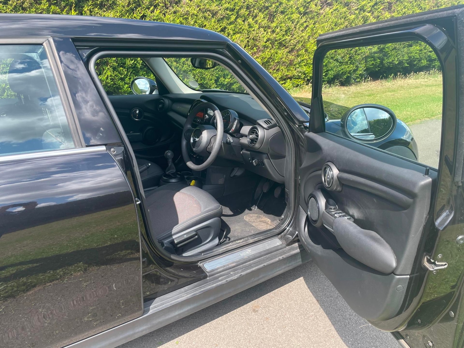 Used MINI Hatch 2018 for sale - 60624391: Photo 13