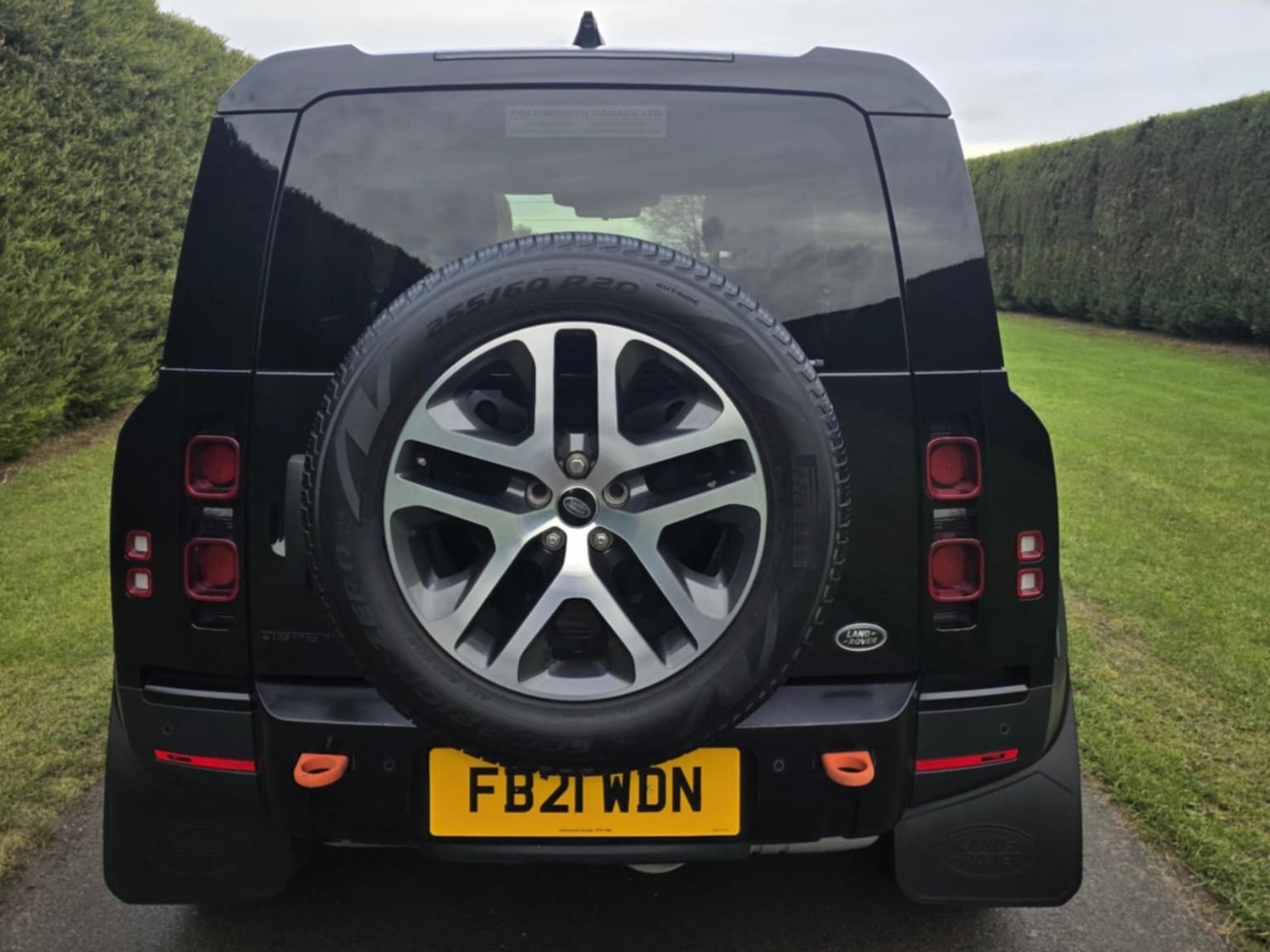 Used Land Rover Defender 2021 for sale - 76835197: Photo 8