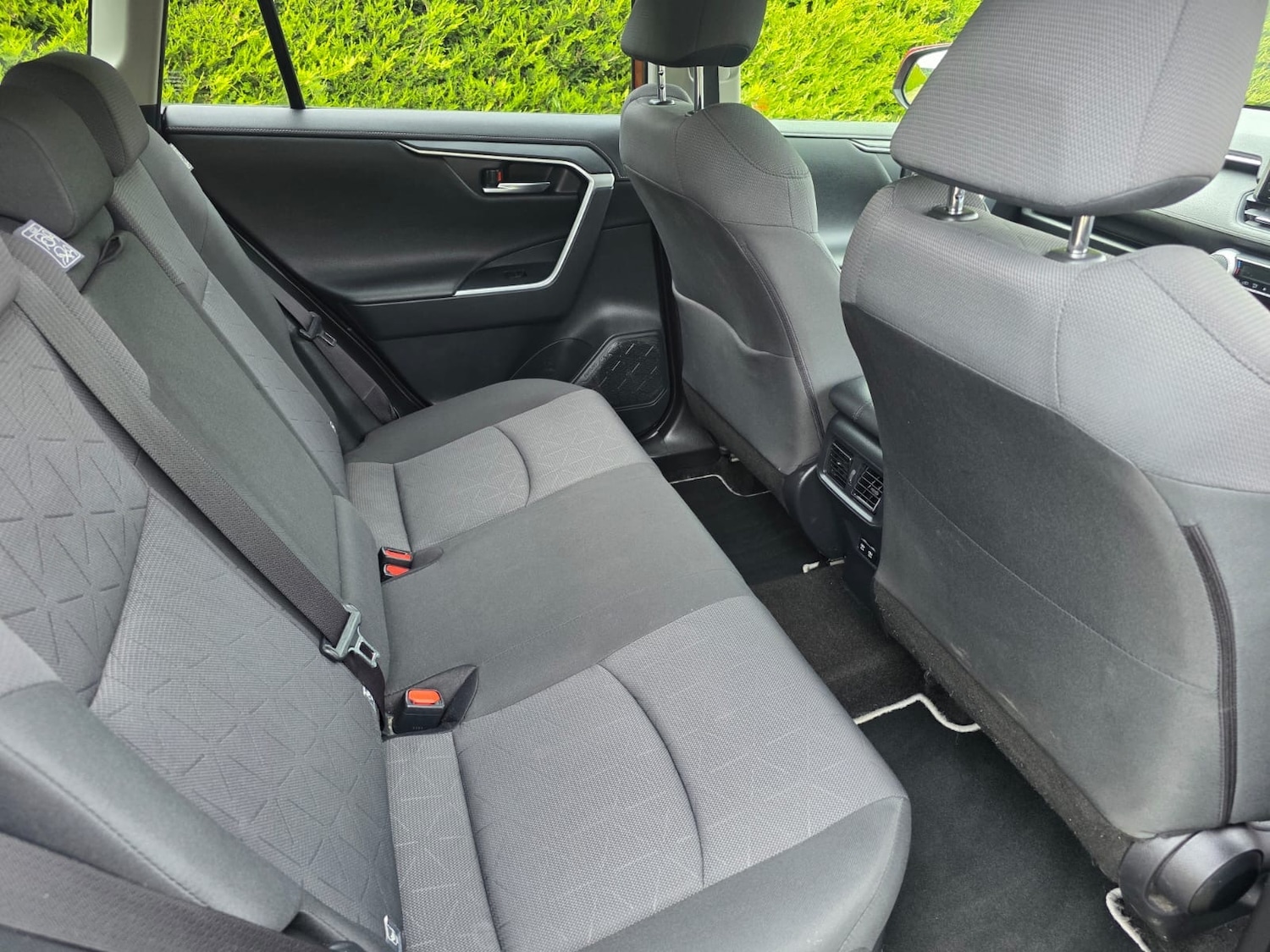 Toyota Rav4 2.5 VVT-i Hybrid Design 5dr CVT