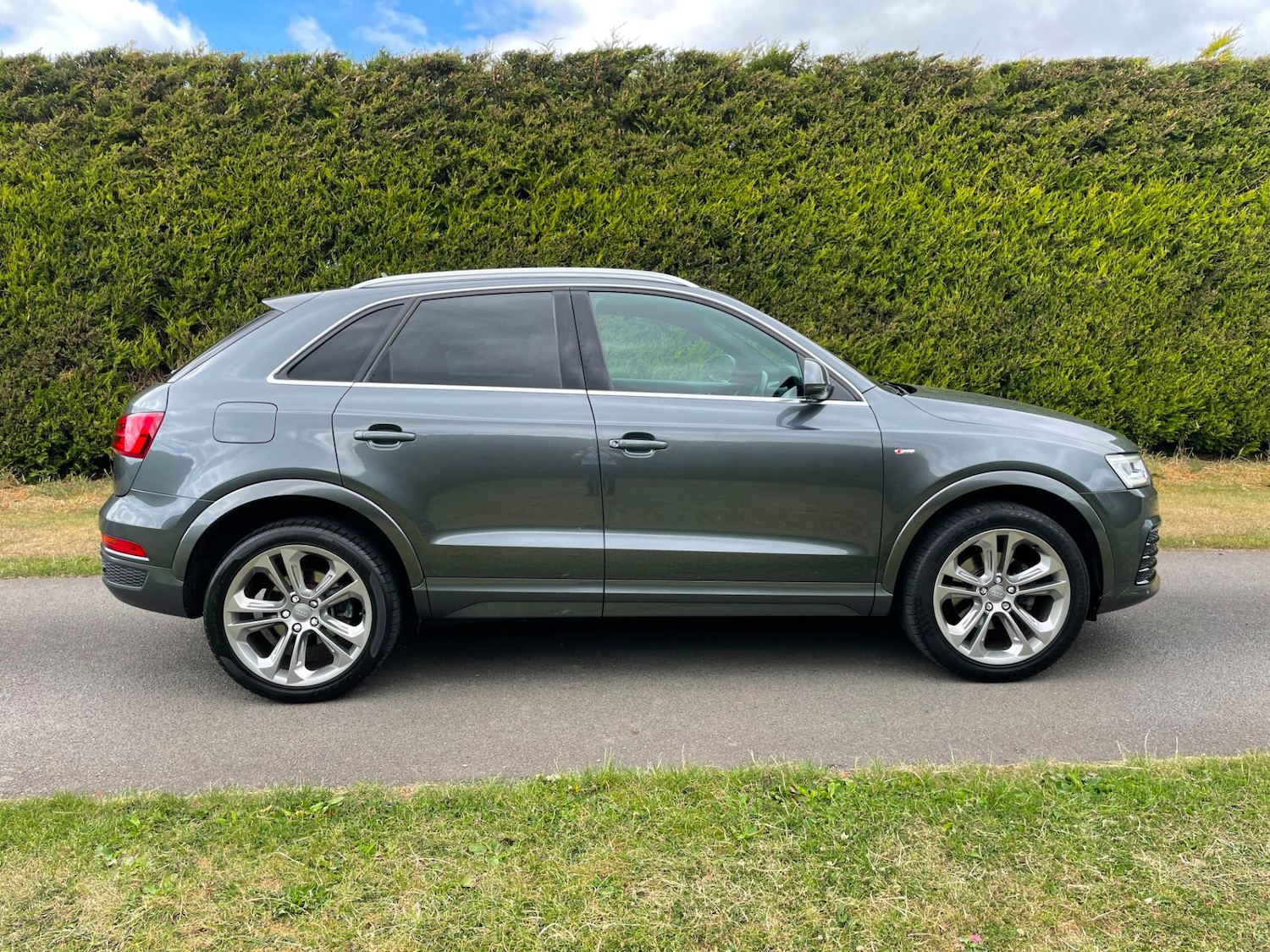Used Audi Q3 2016 for sale - 63512583: Photo 9