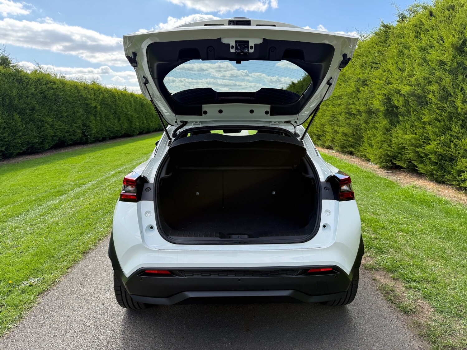 Used Nissan Juke 2025 for sale - 76114875: Photo 10