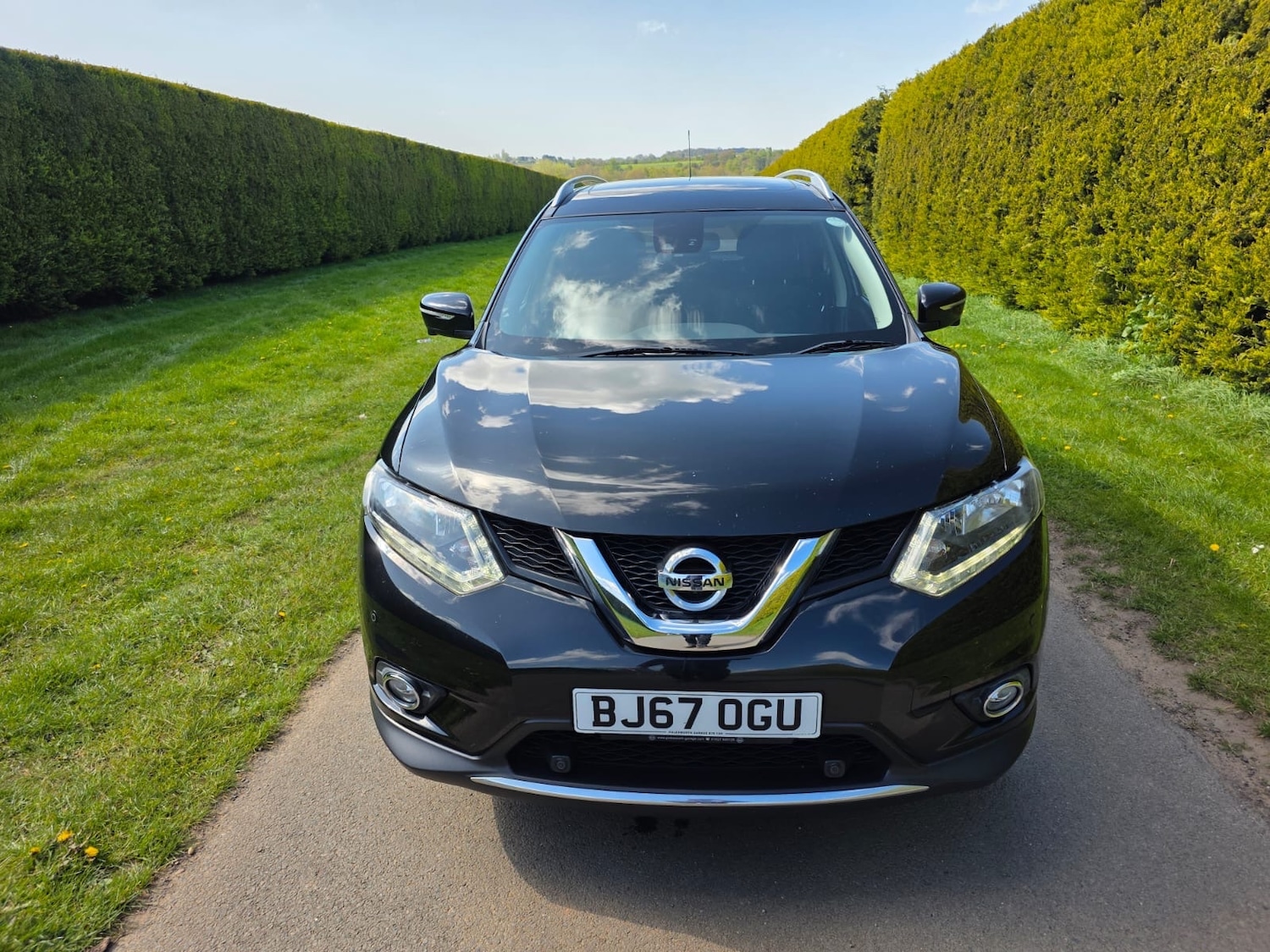 Nissan X-trail 2.0 dCi N-Vision 5dr 4WD Xtronic