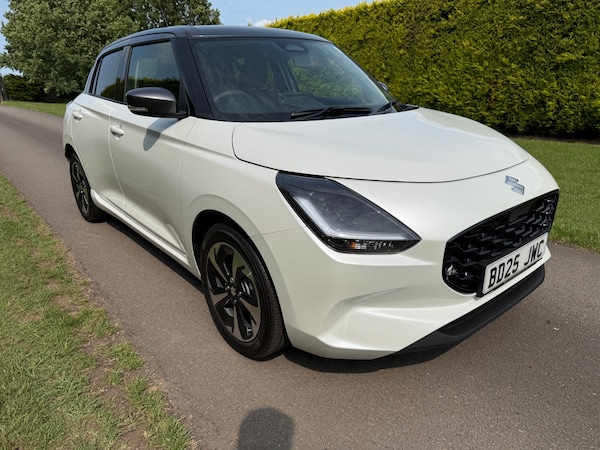 Used Suzuki Swift 2025 for sale - 74842986: Photo 1