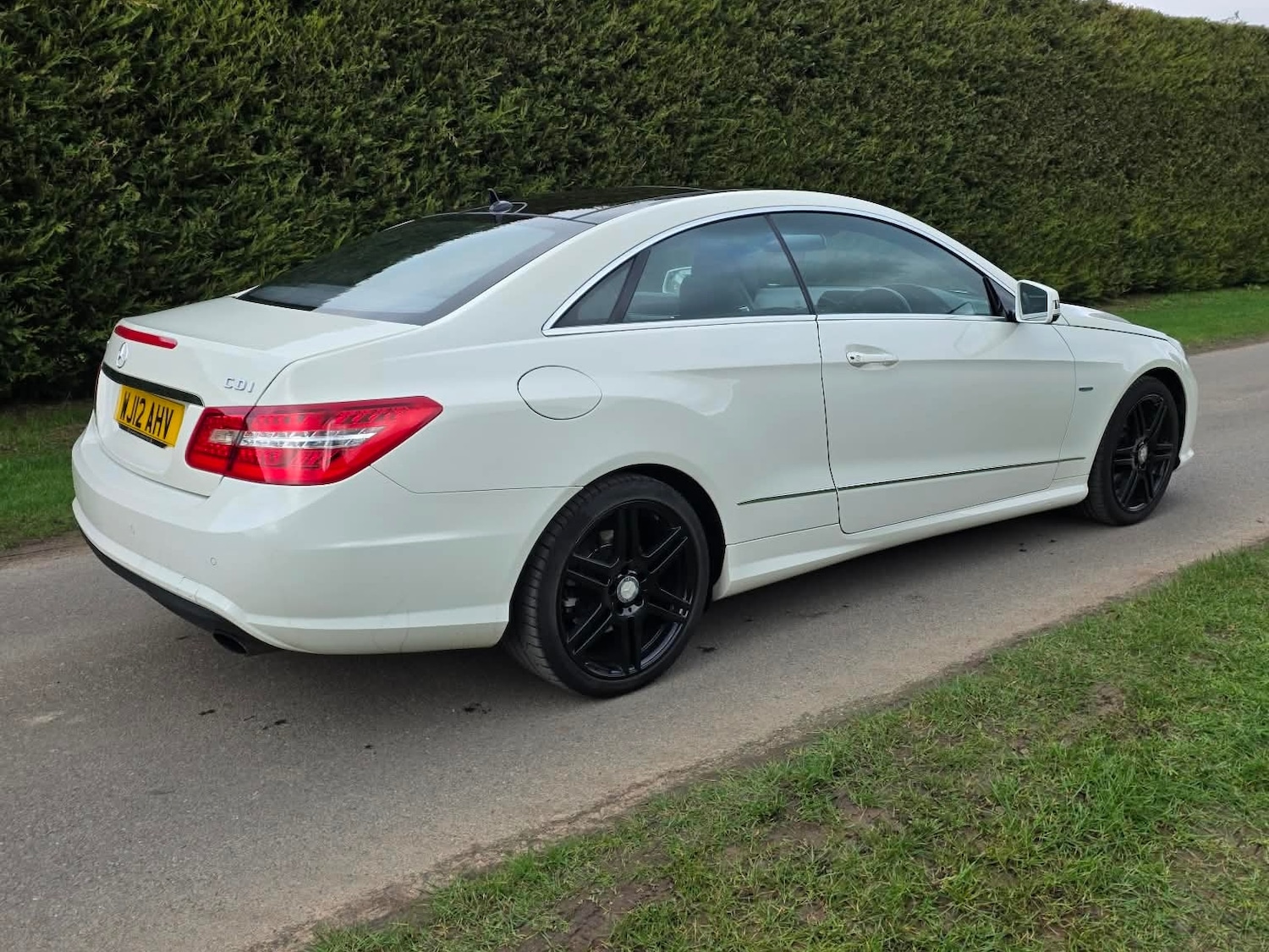 Used Mercedes-Benz E Class 2012 for sale - 77675616: Photo 10