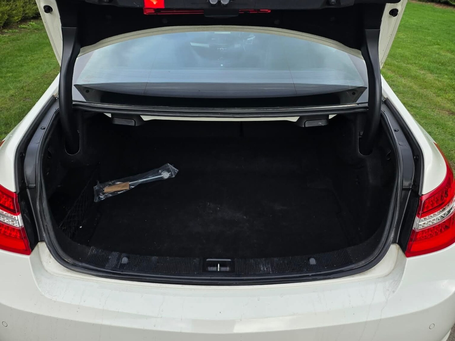 Used Mercedes-Benz E Class 2012 for sale - 77675616: Photo 12