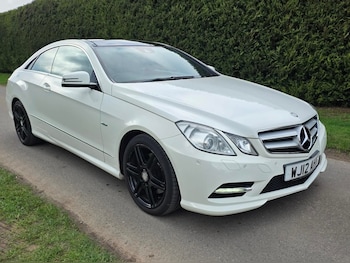 Used Mercedes-Benz E Class 2012 for sale - 77675616: Photo