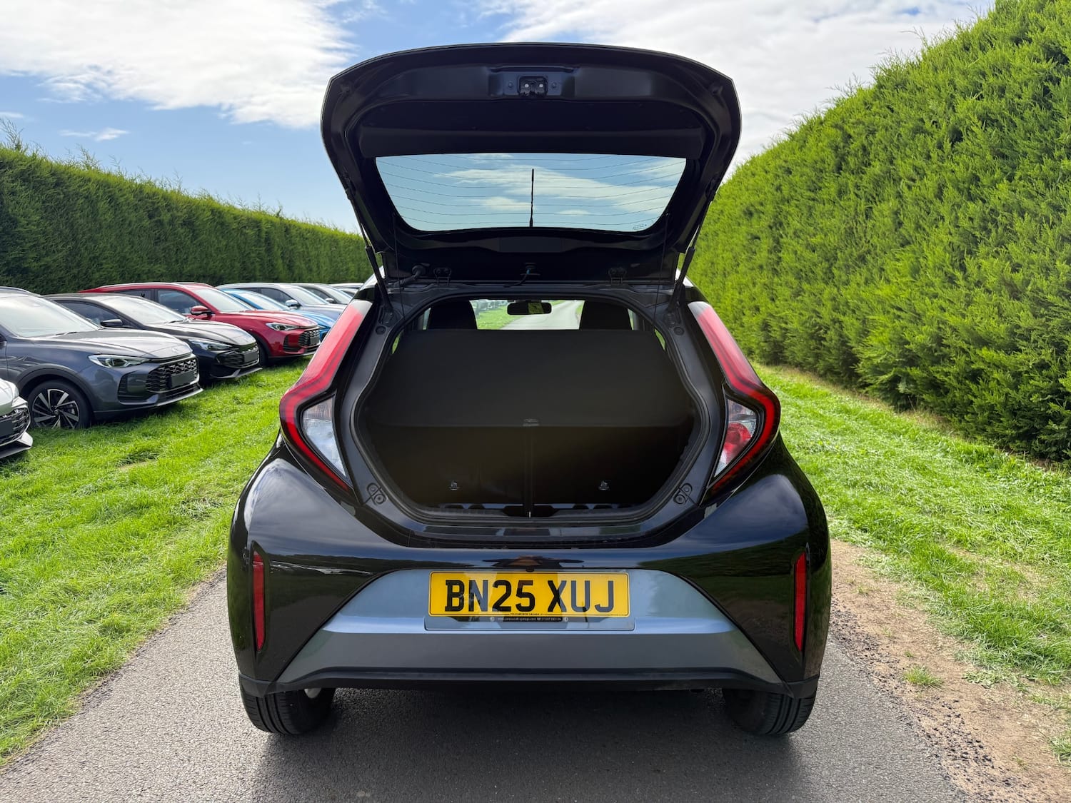 Toyota Aygo x 1.0 VVT-i Edge 5dr Auto