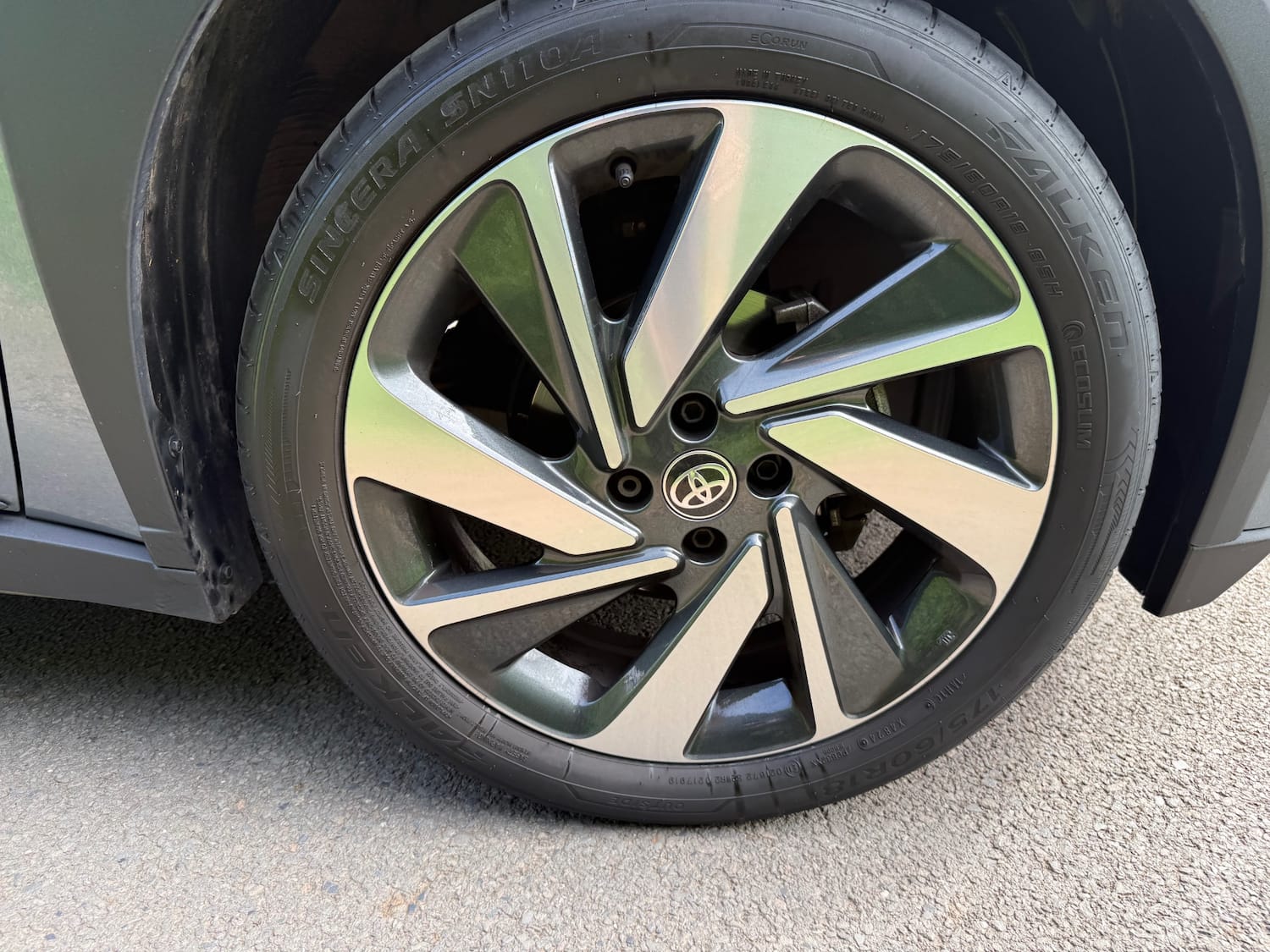 Toyota Aygo x 1.0 VVT-i Edge 5dr Auto