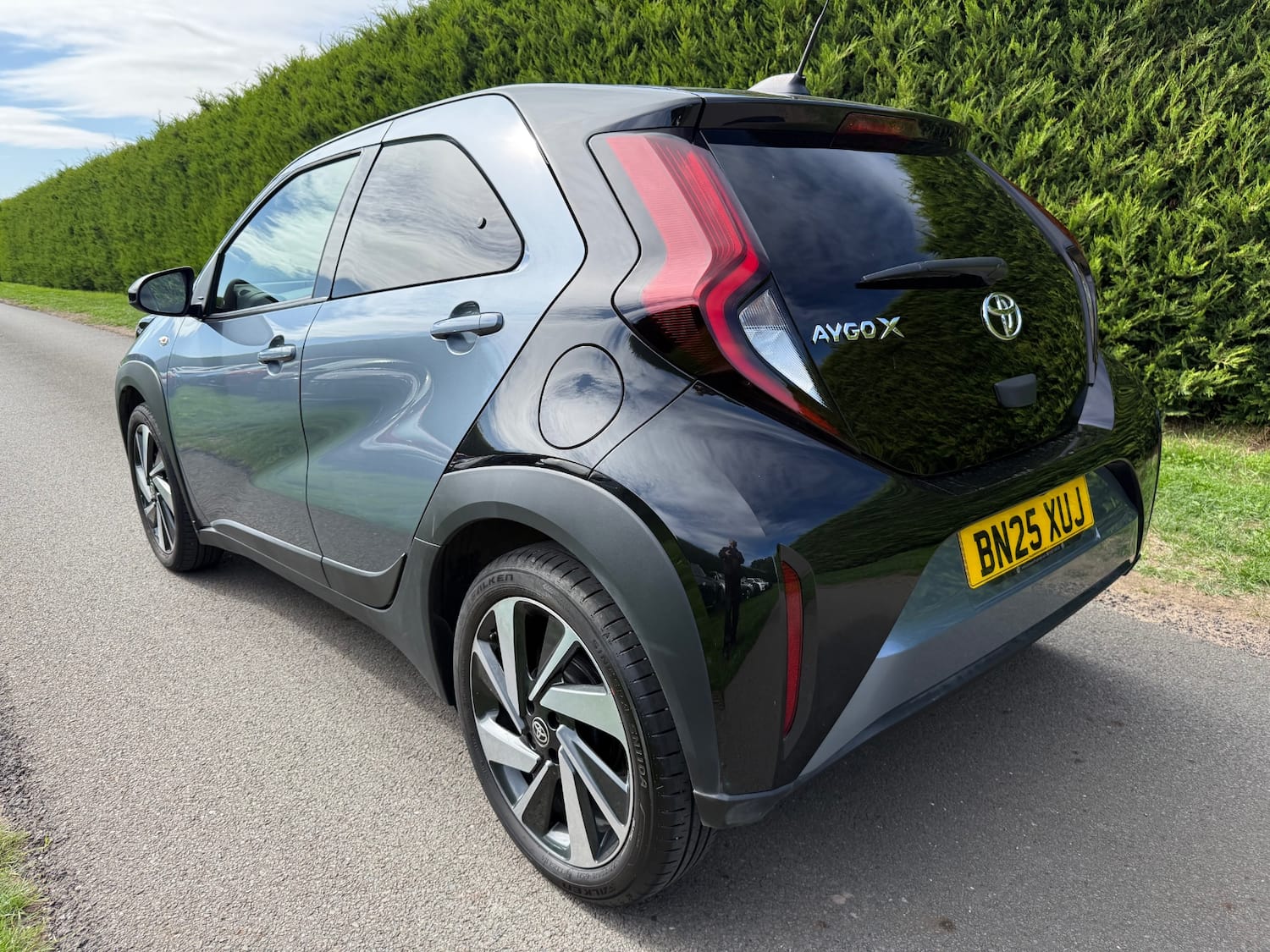 Toyota Aygo x 1.0 VVT-i Edge 5dr Auto