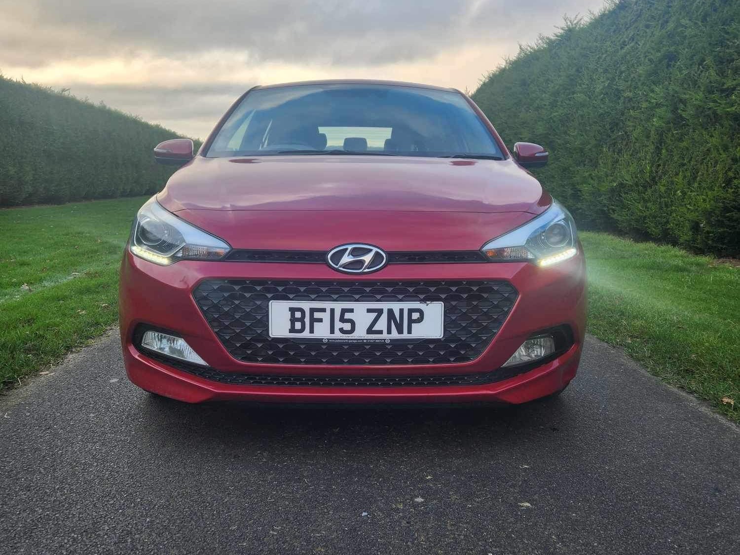 Used Hyundai i20 2015 for sale - 69714410: Photo 2