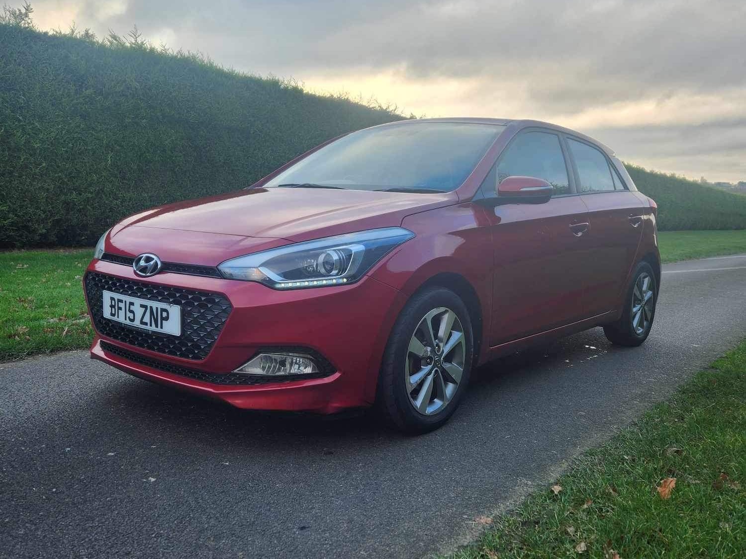 Used Hyundai i20 2015 for sale - 69714410: Photo 3