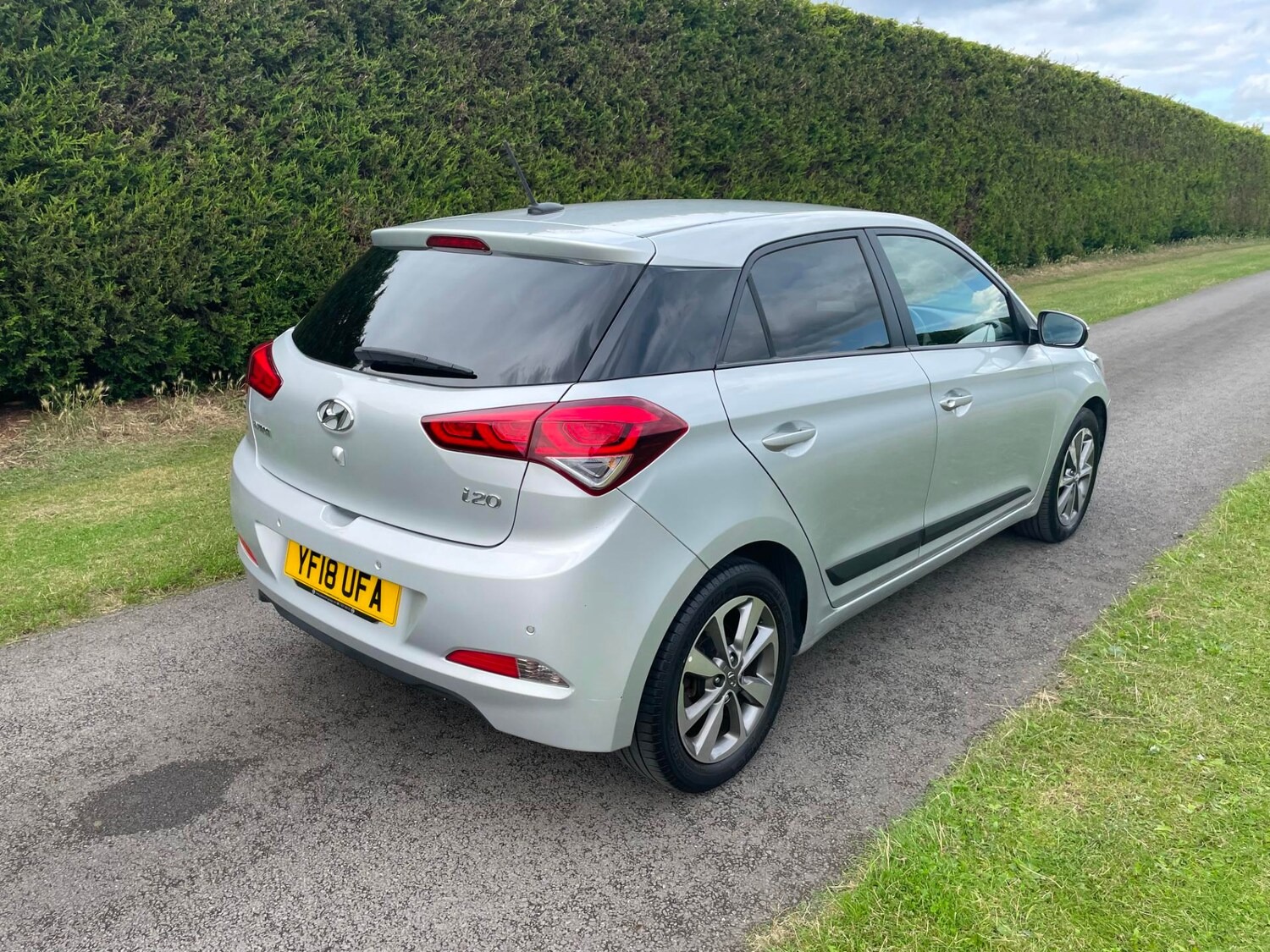 Used Hyundai i20 2018 for sale - 76412081: Photo 8