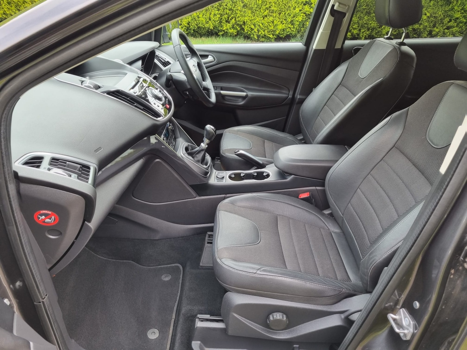 Used Ford Kuga 2015 for sale - 70894032: Photo 14