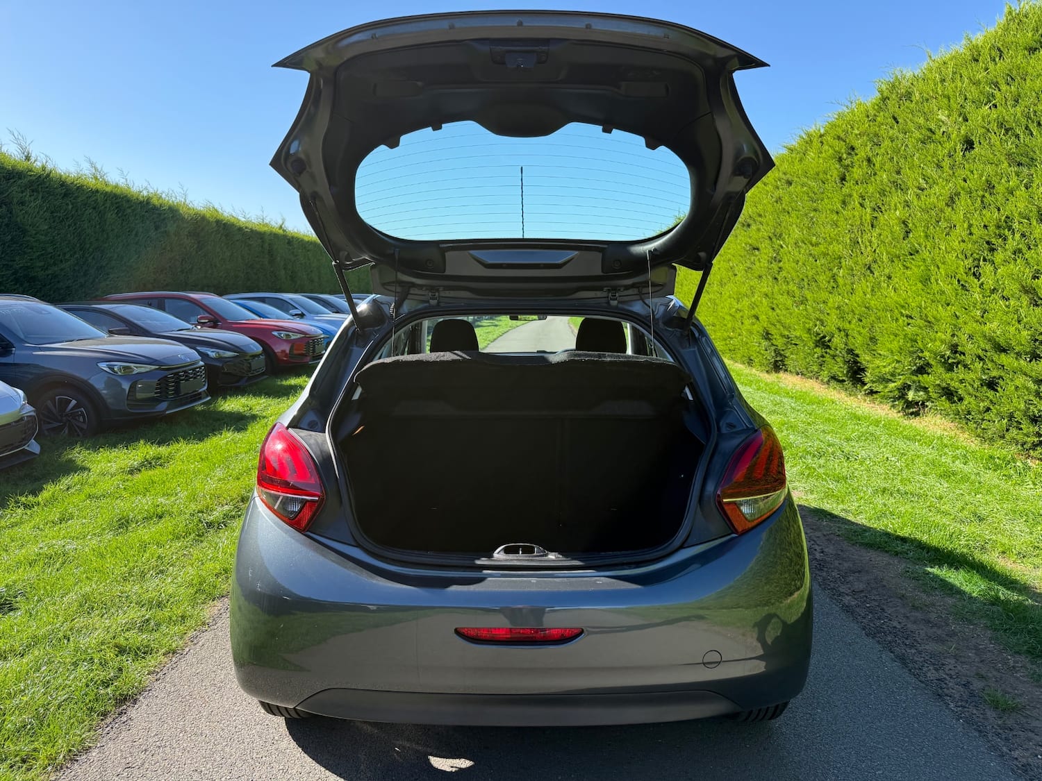 Peugeot 208 1.6 BlueHDi Active 5dr
