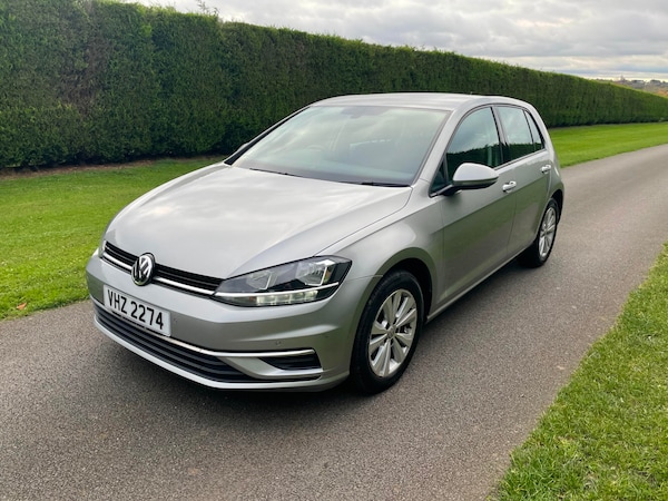 Used Volkswagen Golf 2017 for sale - 61543237: Photo 4