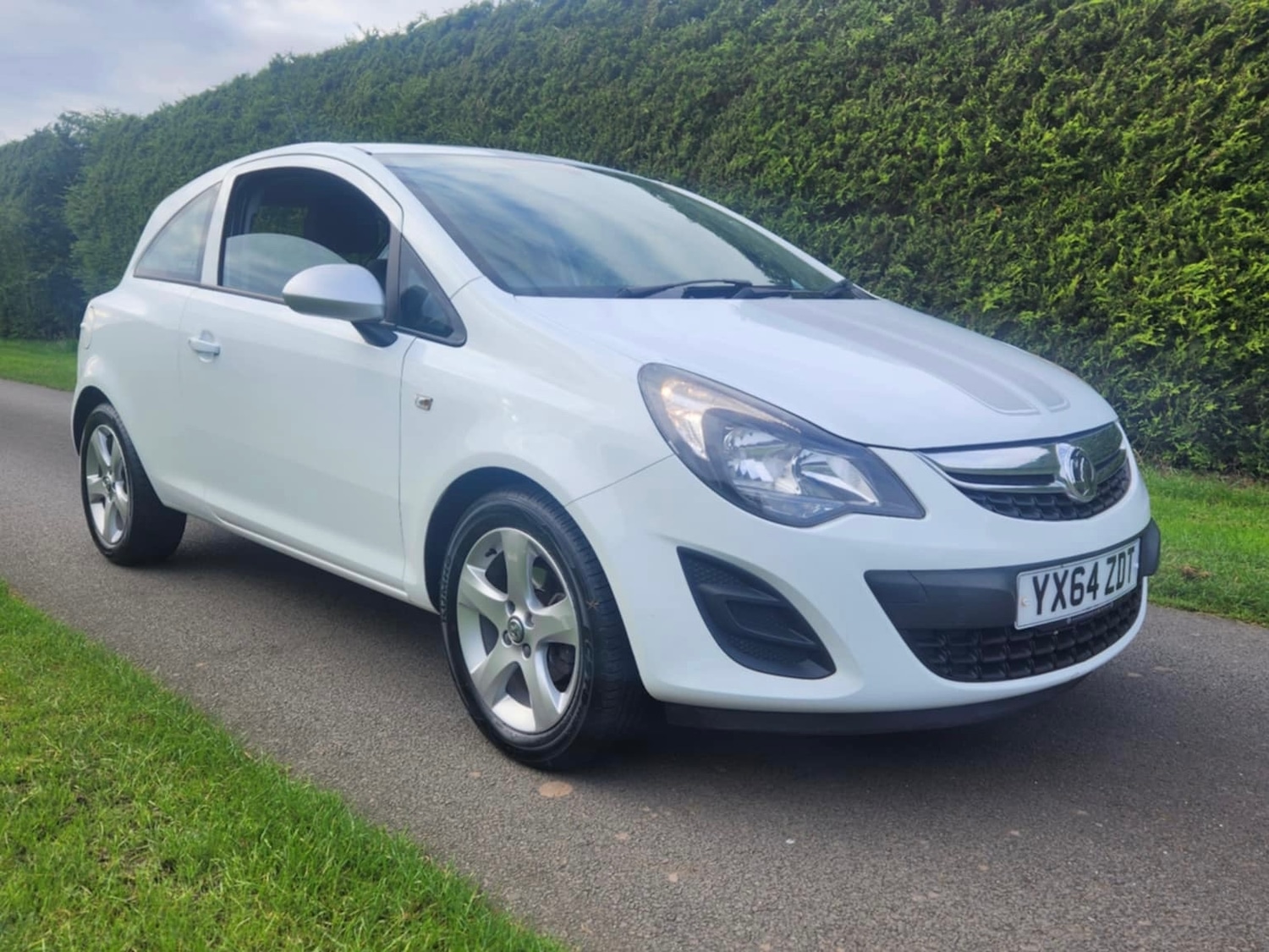 Used Vauxhall Corsa 2014 for sale - 72917834: Photo 1