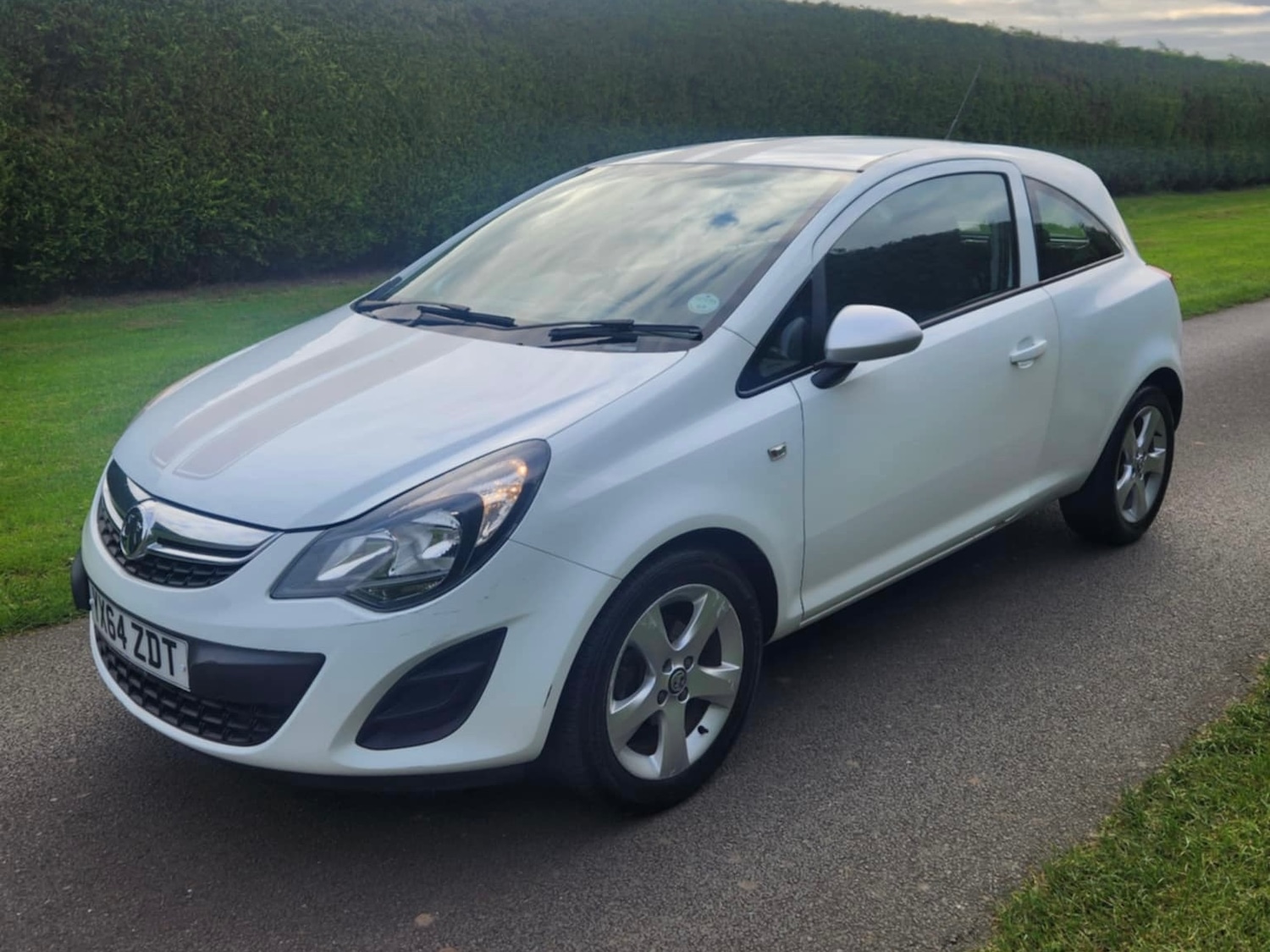 Used Vauxhall Corsa 2014 for sale - 72917834: Photo 4