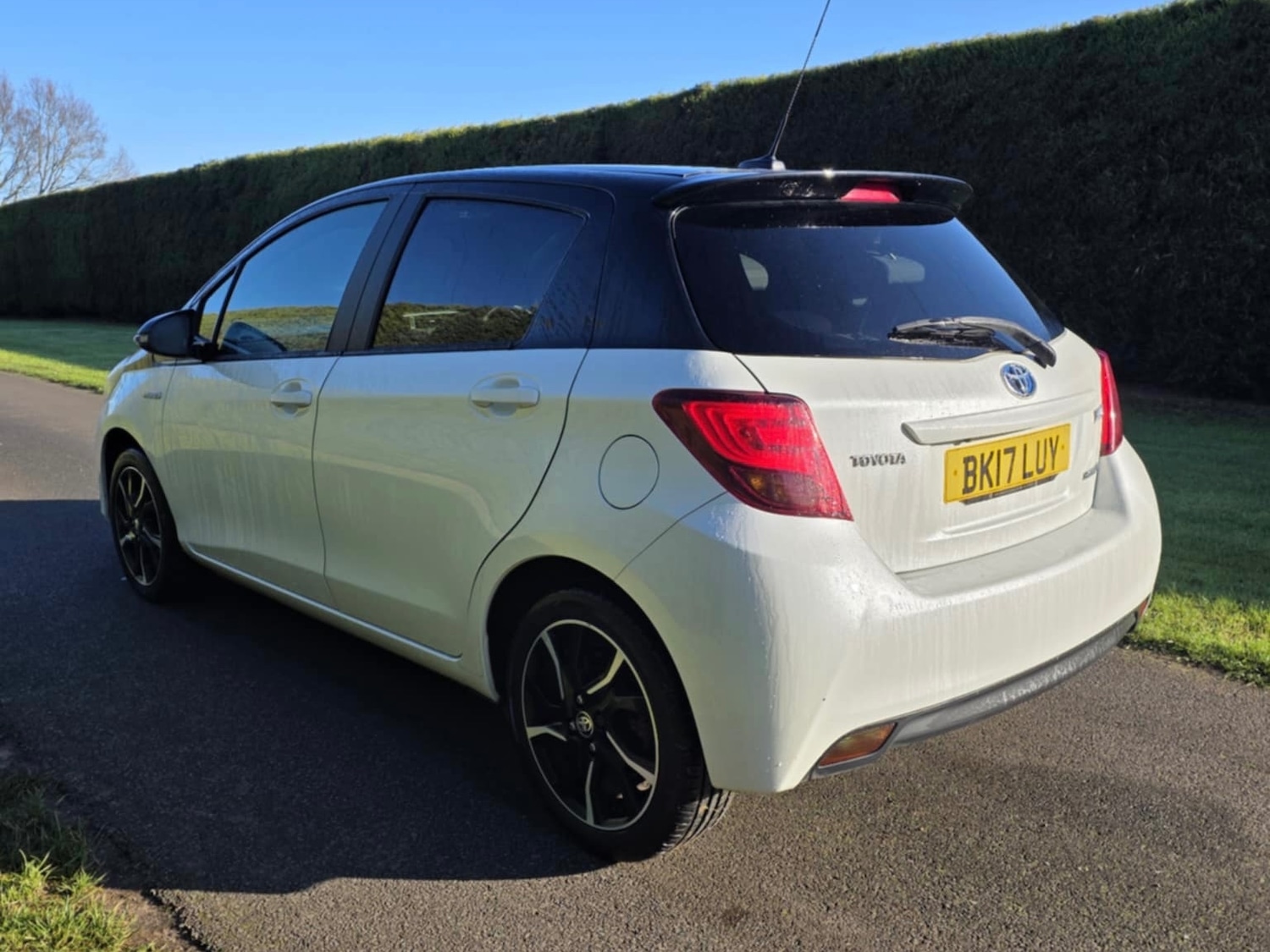 Used Toyota Yaris 2017 for sale - 76791807: Photo 6