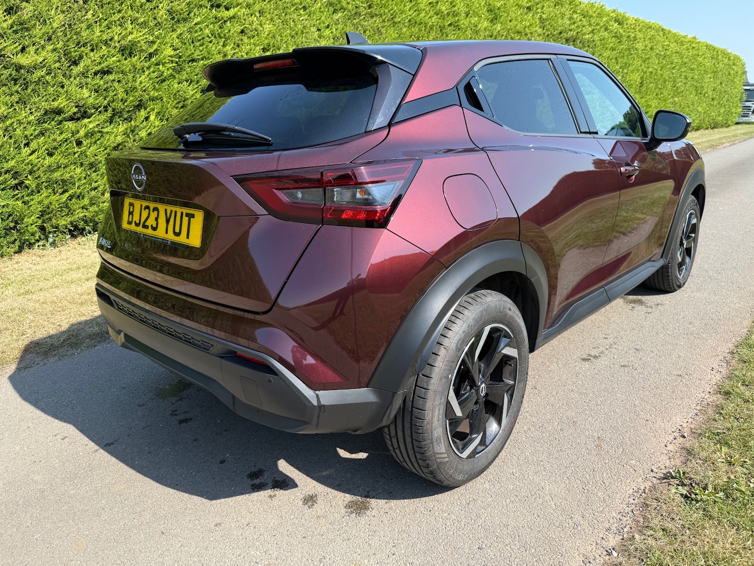 Nissan Juke 1.0 DiG-T 114 N-Connecta 5dr DCT