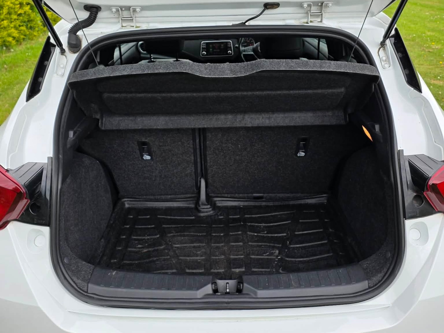 Nissan Micra 1.0 IG-T 92 N-Sport 5dr