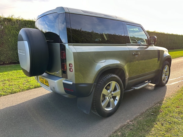 Used Land Rover Defender 2023 for sale - 69722868: Photo 10