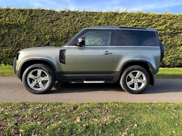 Used Land Rover Defender 2023 for sale - 69722868: Photo 6