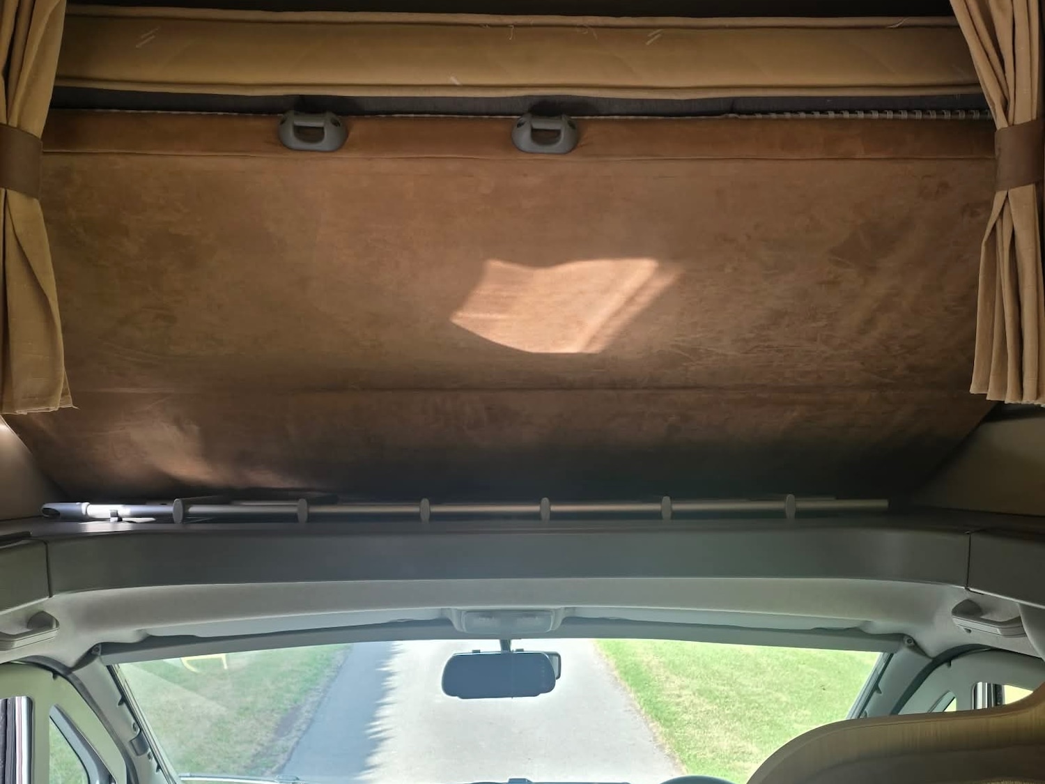 Fiat Ducato Bessacar 40 MAXI 130 M-JET 4 Berth Motorhome