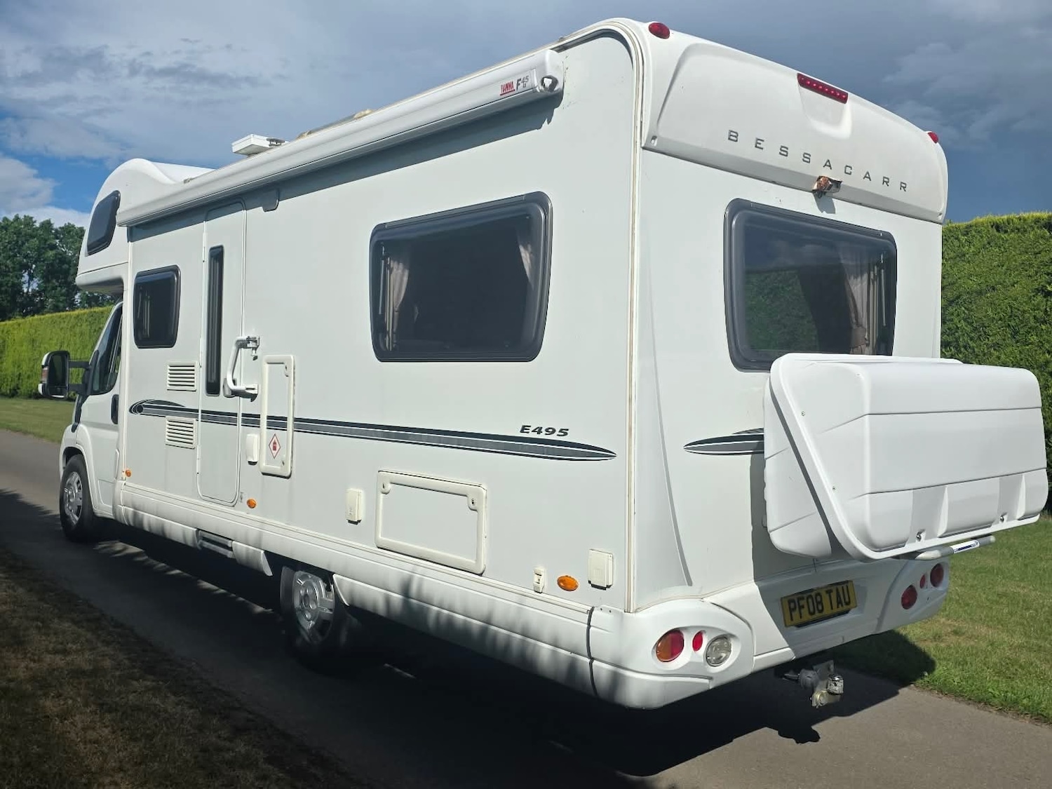Fiat Ducato Bessacar 40 MAXI 130 M-JET 4 Berth Motorhome
