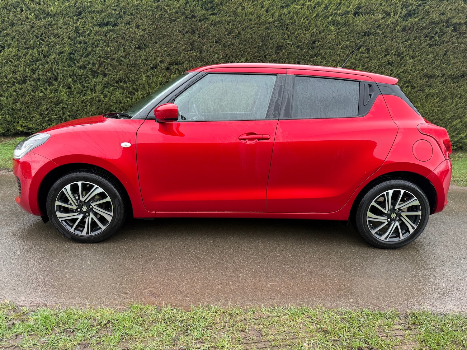 Used Suzuki Swift 2024 for sale - 77504047: Photo 5