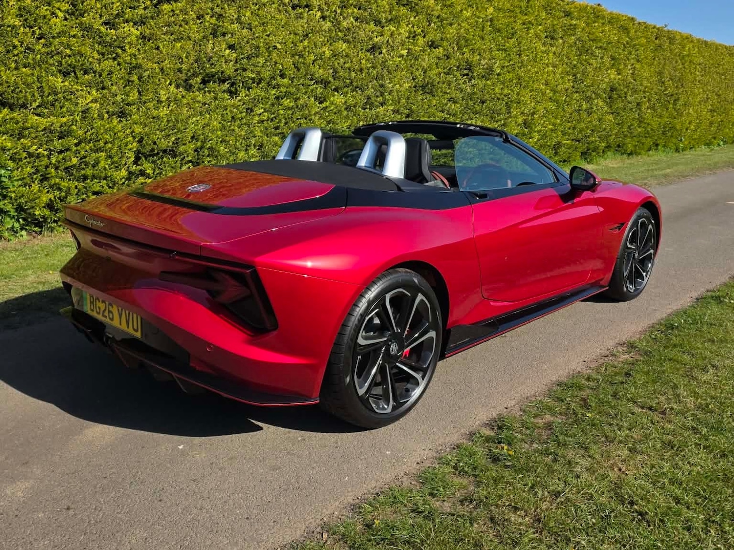 Mg Cyberster 375kW GT Dual Motor 77 kWh 2dr AWD Auto