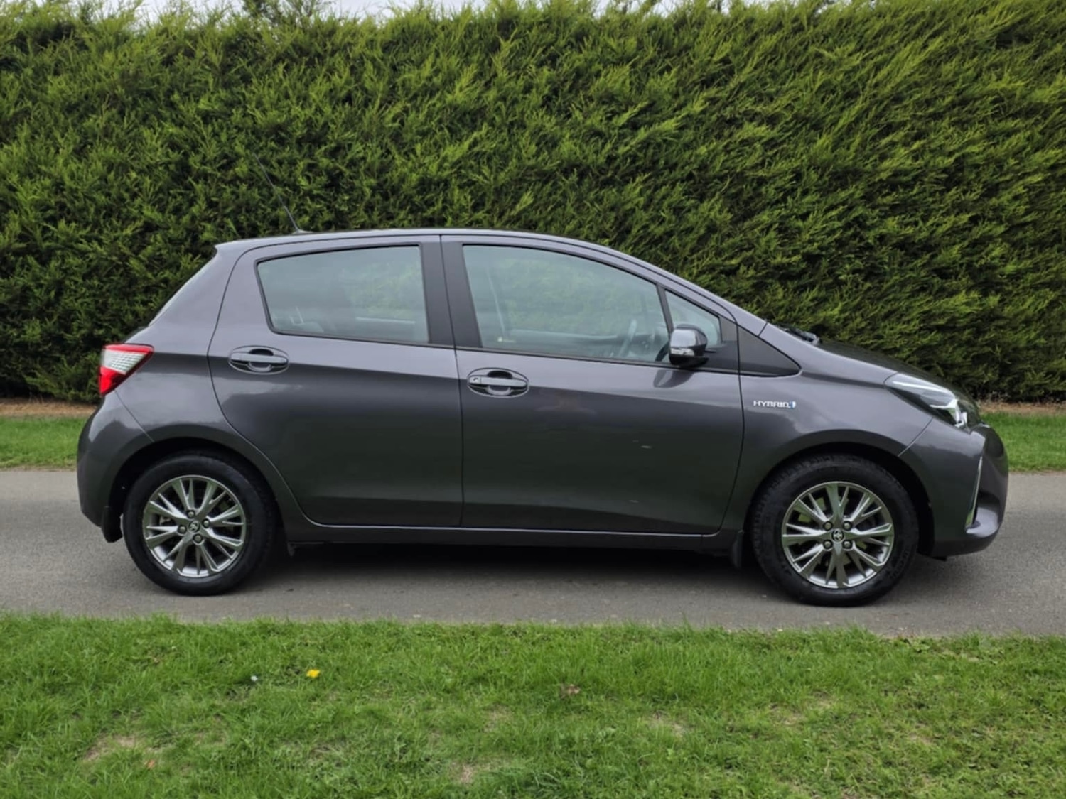 Used Toyota Yaris 2018 for sale - 76078881: Photo 5