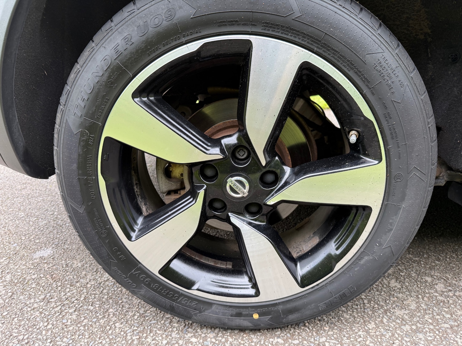 Nissan Qashqai 1.2 DiG-T N-Connecta 5dr Xtronic