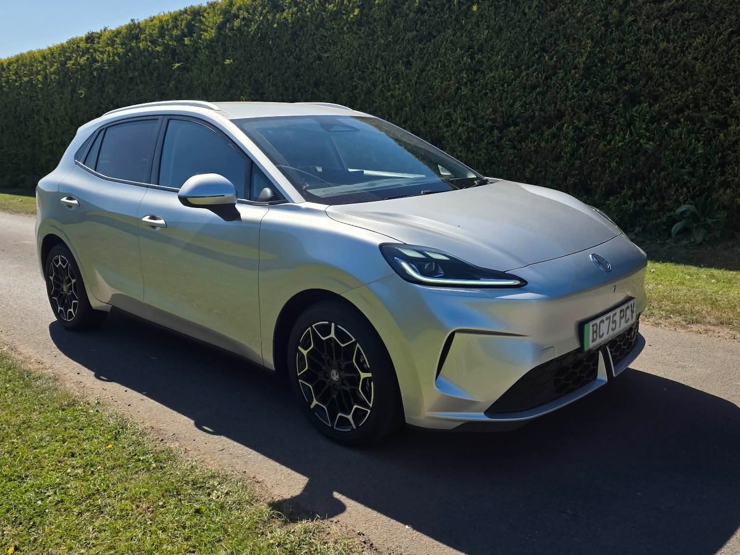 Mg Mg4 118kW Premium Long Range 54kWh 5dr Auto