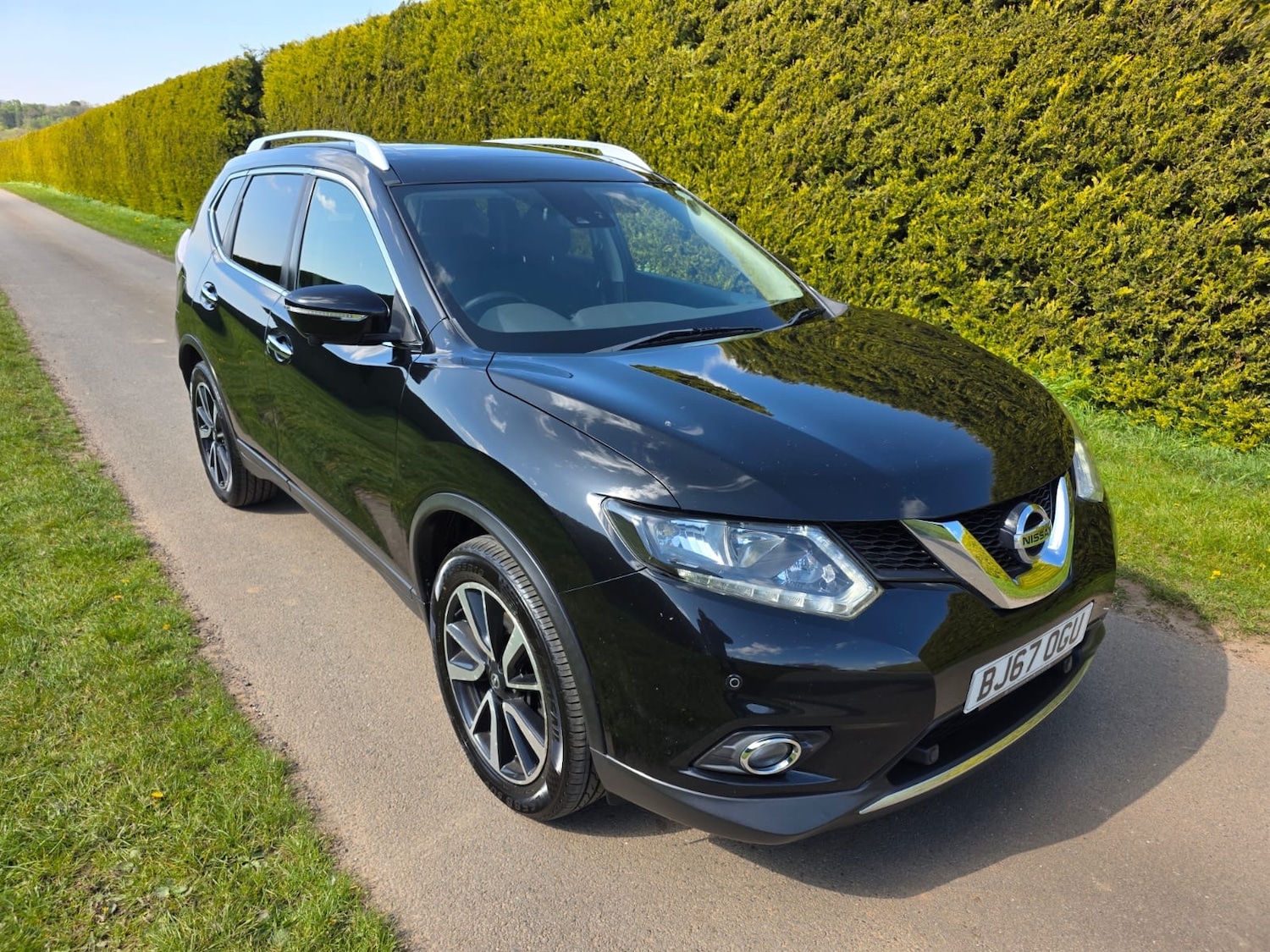 Nissan X-trail 2.0 dCi N-Vision 5dr 4WD Xtronic