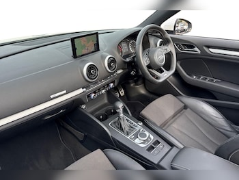 Used Audi A3 2017 for sale - 75672304: Photo