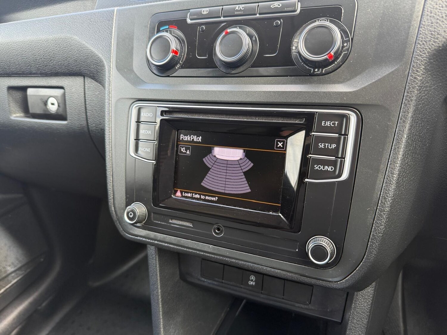 Used Volkswagen Caddy for sale - 78115701: Photo 17