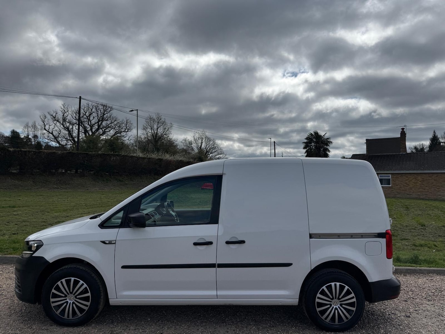 Used Volkswagen Caddy for sale - 78115701: Photo 2