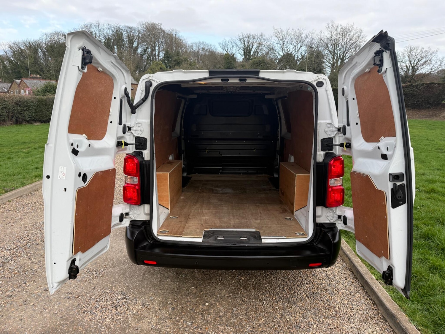 Used Citroen Dispatch 2023 for sale - 77738461: Photo 3