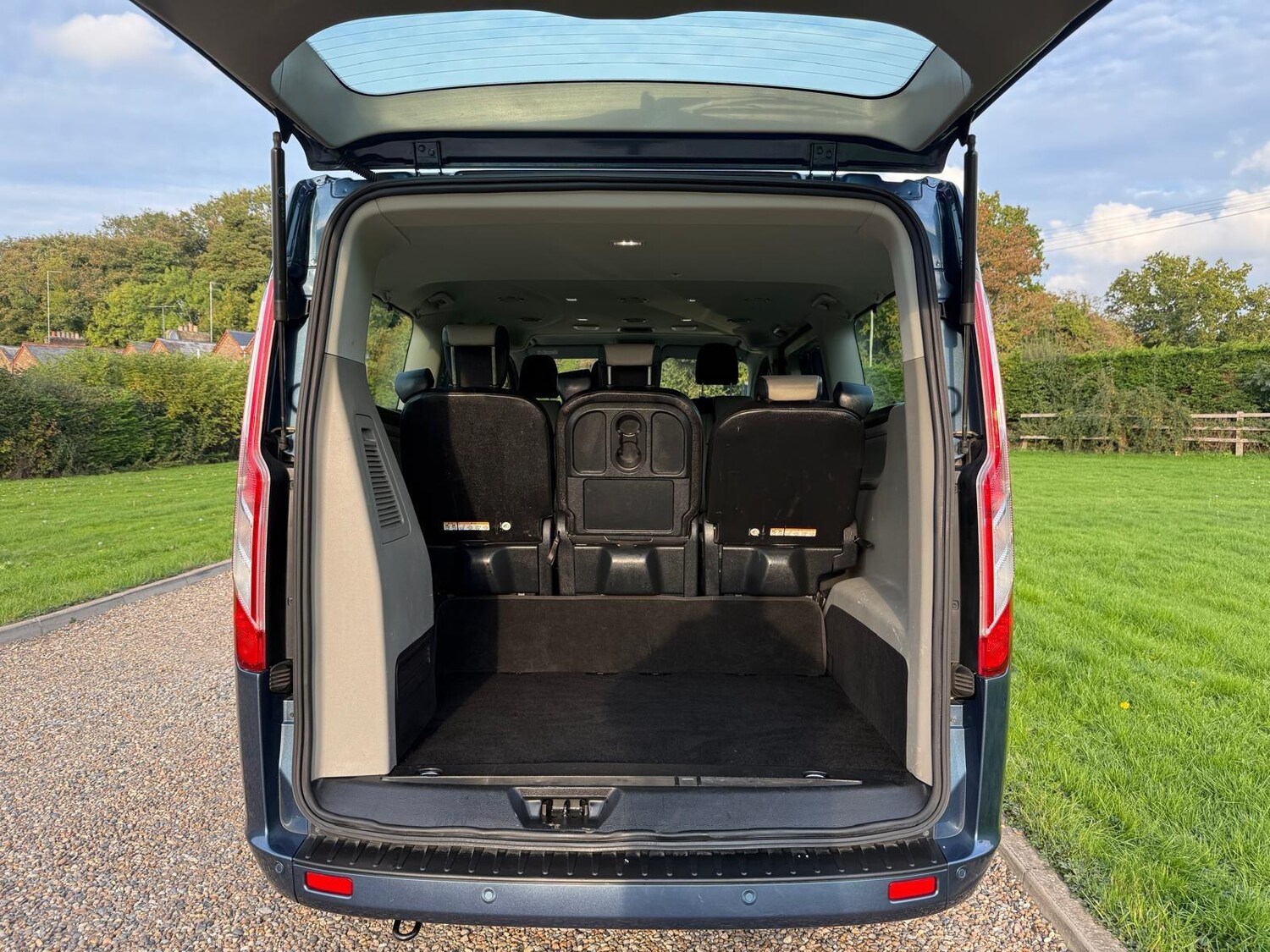 Used Ford Tourneo Custom 2020 for sale - 76136535: Photo 9