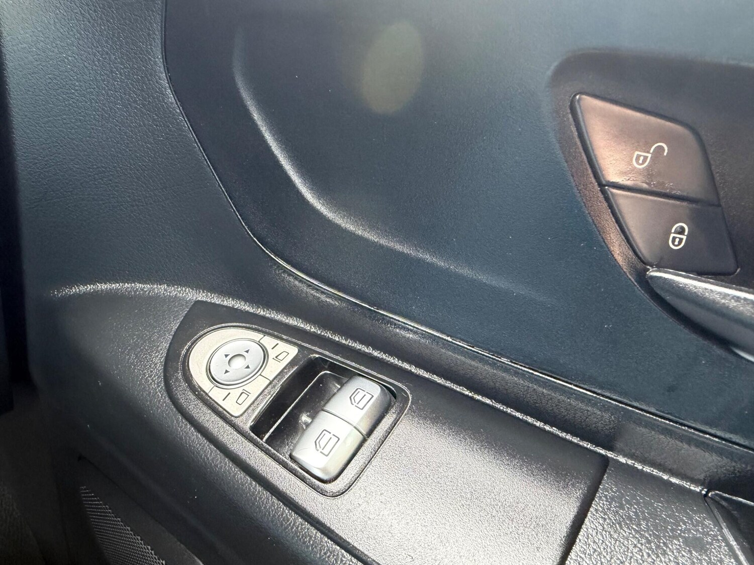 Used Mercedes-Benz Vito for sale - 77882699: Photo 16