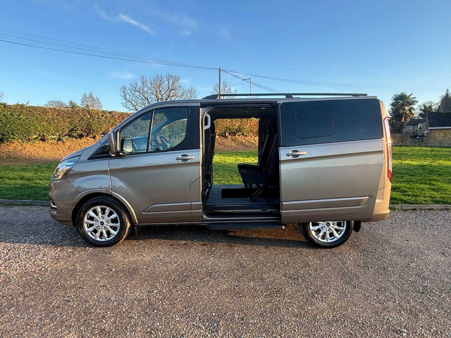 Used Ford Tourneo Custom 2018 for sale - 77723090: Photo 3