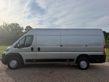 Used Peugeot Boxer 2023 for sale - 79808210: Photo