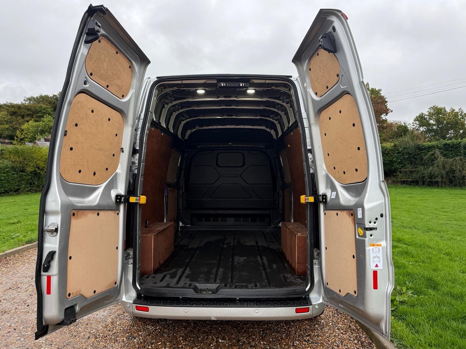 Used Ford Transit Custom 2021 for sale - 76991649: Photo 6