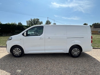 Used Vauxhall Vivaro 2019 for sale - 75927515: Photo
