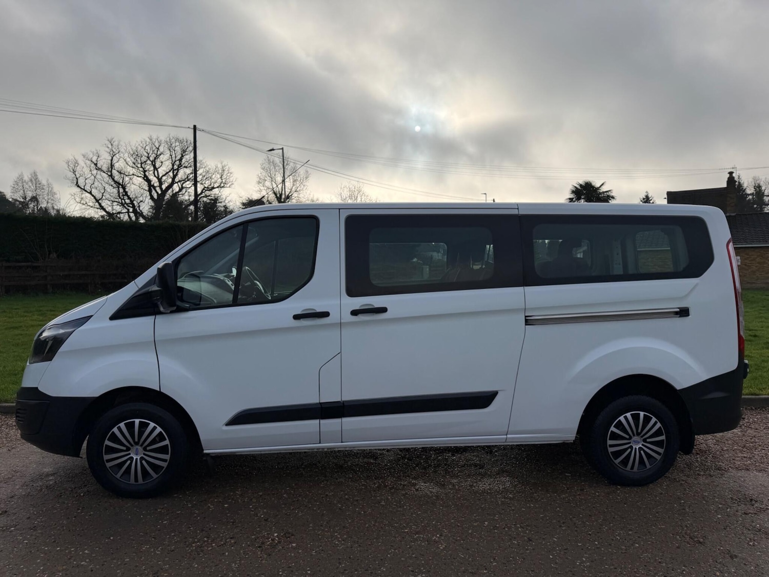 Used Ford Transit Custom 2017 for sale - 77230120: Photo 2