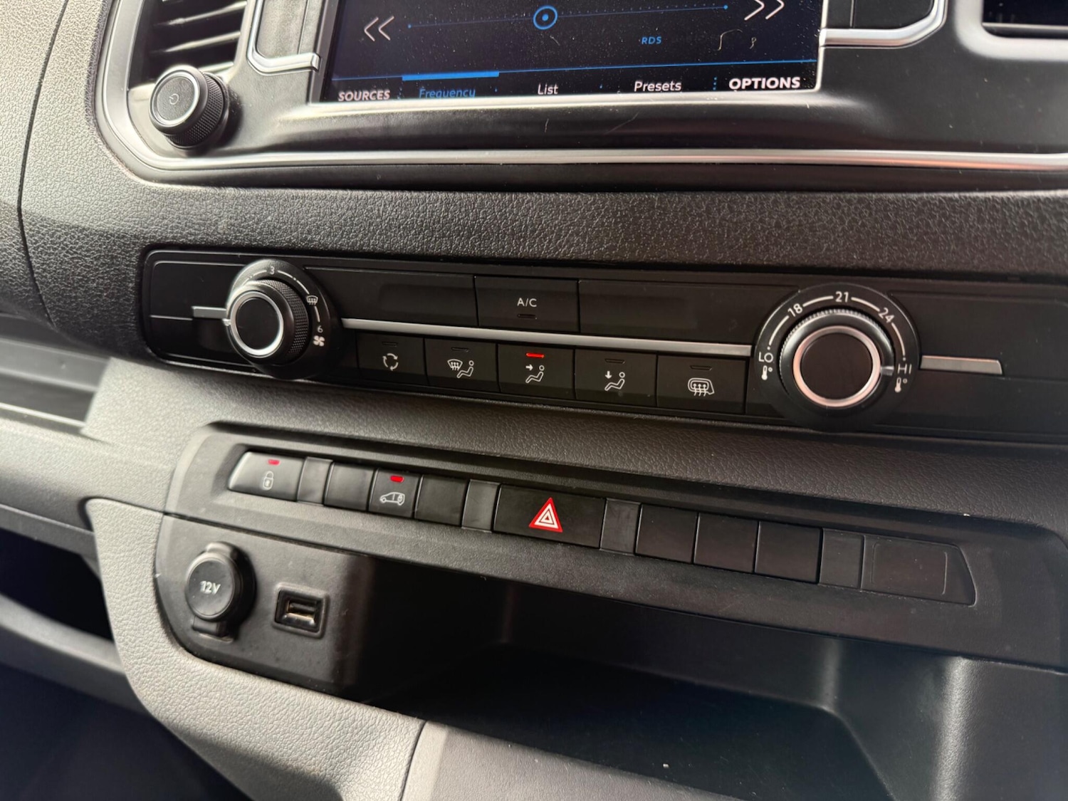 Used Peugeot Expert 2022 for sale - 78086020: Photo 17