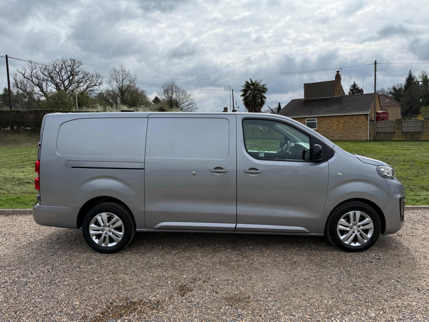 Used Peugeot Expert 2022 for sale - 78086020: Photo 2