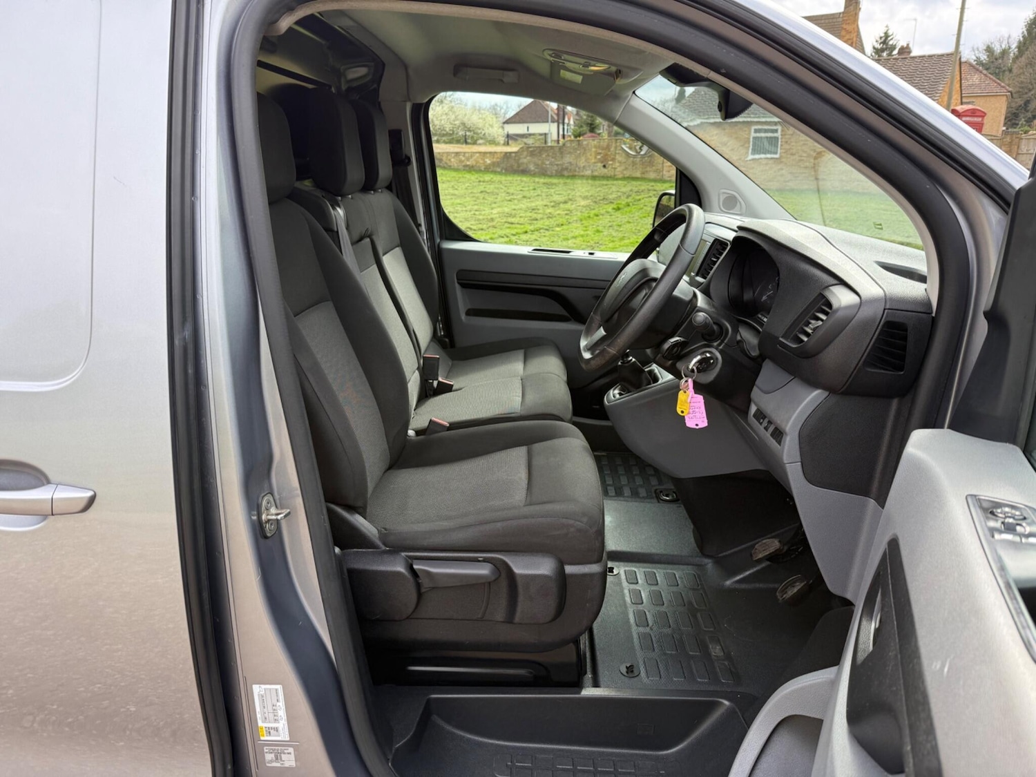 Used Peugeot Expert 2022 for sale - 78086020: Photo 24