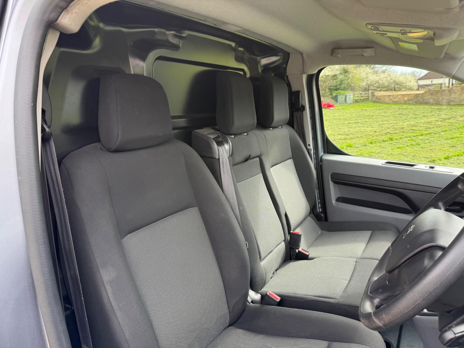 Used Peugeot Expert 2022 for sale - 78086020: Photo 26